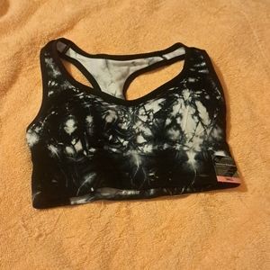 Women's sports bra